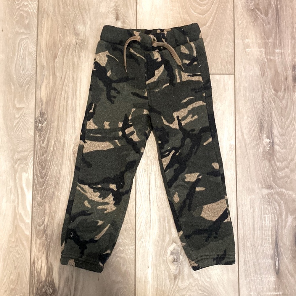 Unisex Toddler Camo Sweatpants 3T